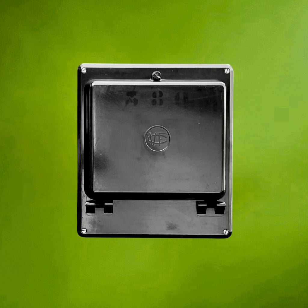 Ancien Coffret Électrique VCF Vynckier en Bakélite Noire – Années 1930-1950