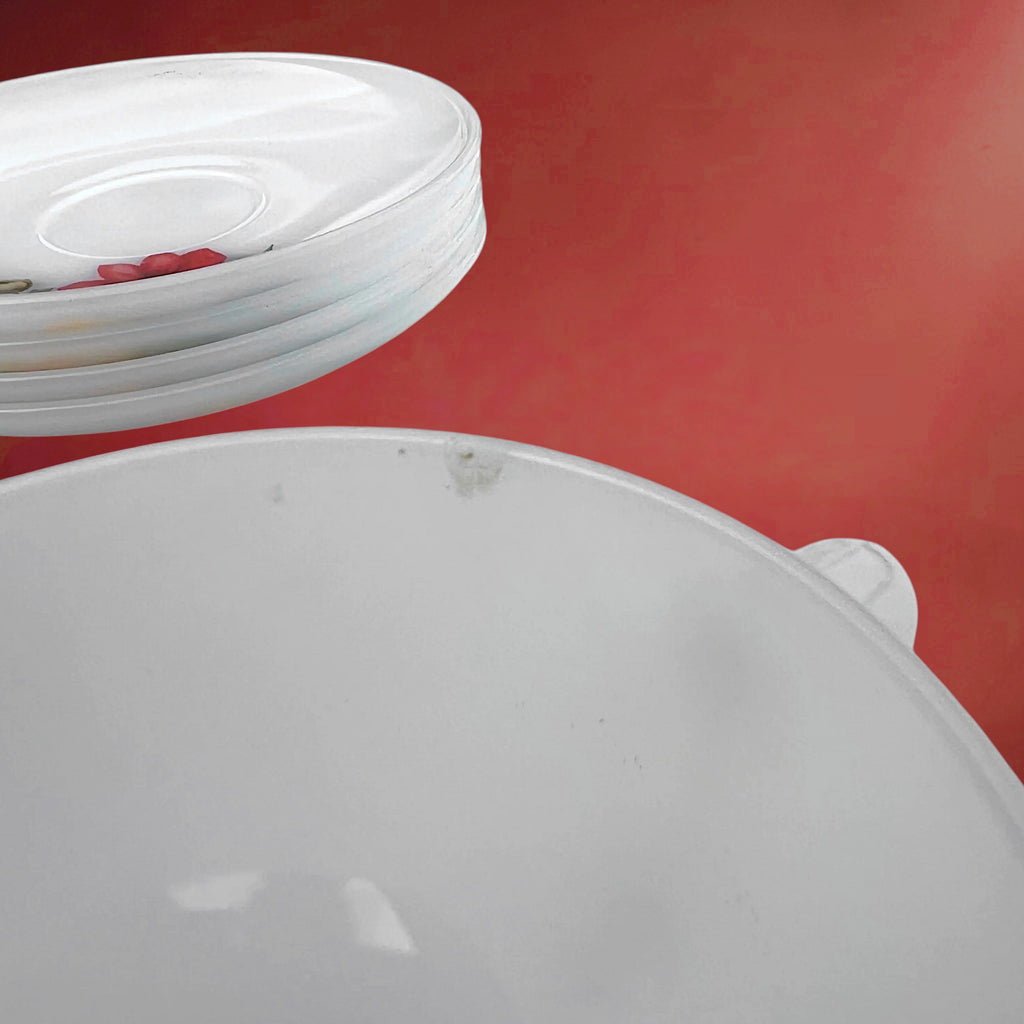 Service Arcopal Flore en Verre Opalin – 8 Tasses et 8 Soucoupes – Années 70