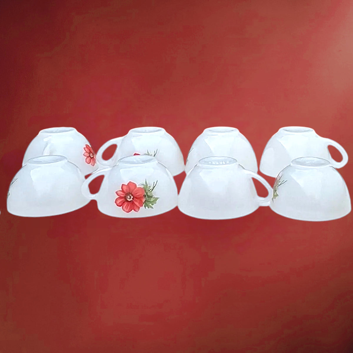 Service Arcopal Flore en Verre Opalin – 8 Tasses et 8 Soucoupes – Années 70
