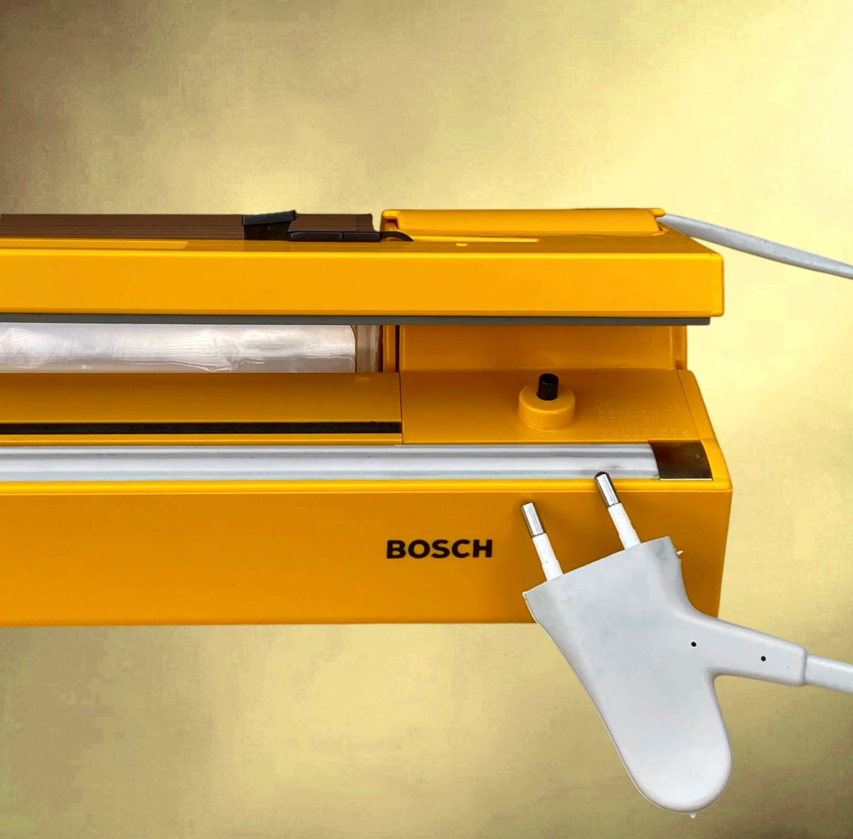 Soudeuse Électrique de Sachets Bosch FG2 en Plastique Jaune – Allemagne, Années 70