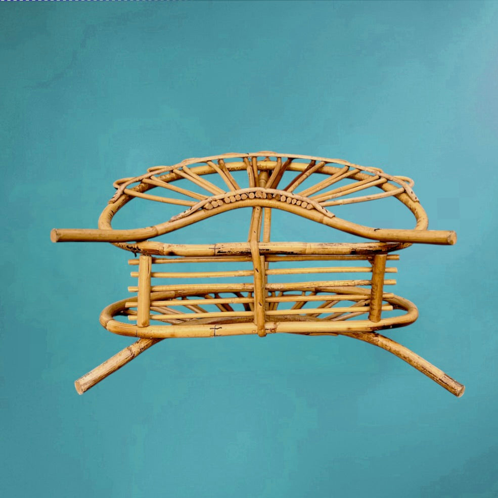 Porte-revue vintage en bambou années 60 – magazine rack rotin – design éventail bohème