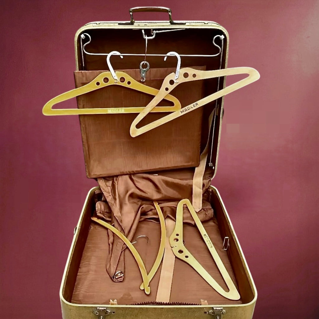 Valise vintage Mädler Aviatic 1920 – malle de voyage cuir avec cintres d’origine