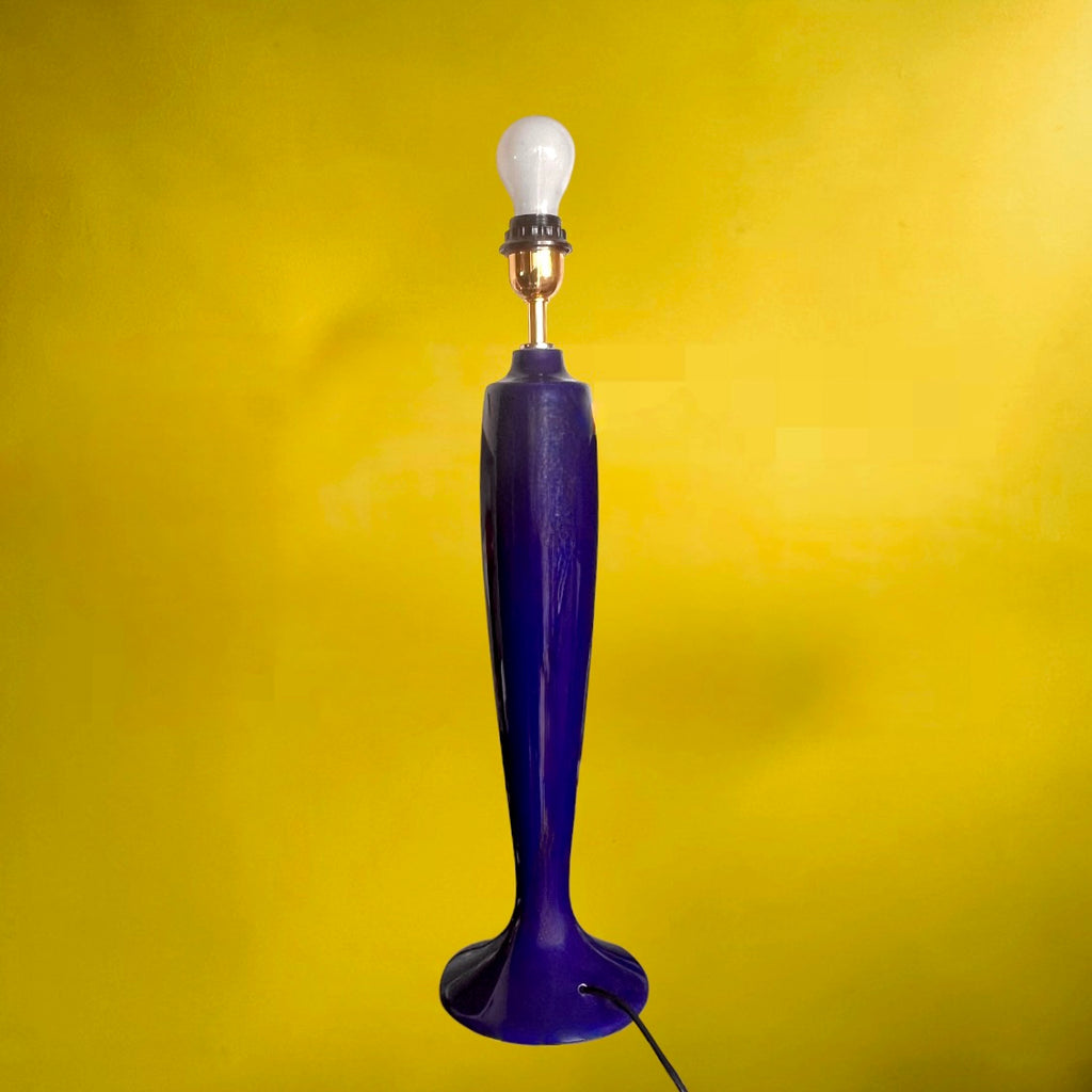 Grand pied de lampe vintage en céramique bleu cobalt  – années 1960