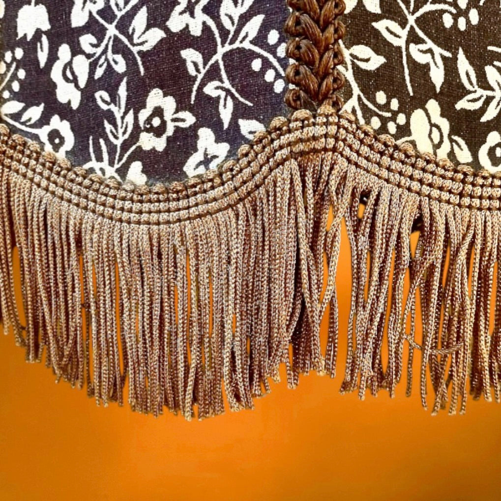 Paire lampes vintage bois abat-jour tissu franges années 70 lampe chevet rétro