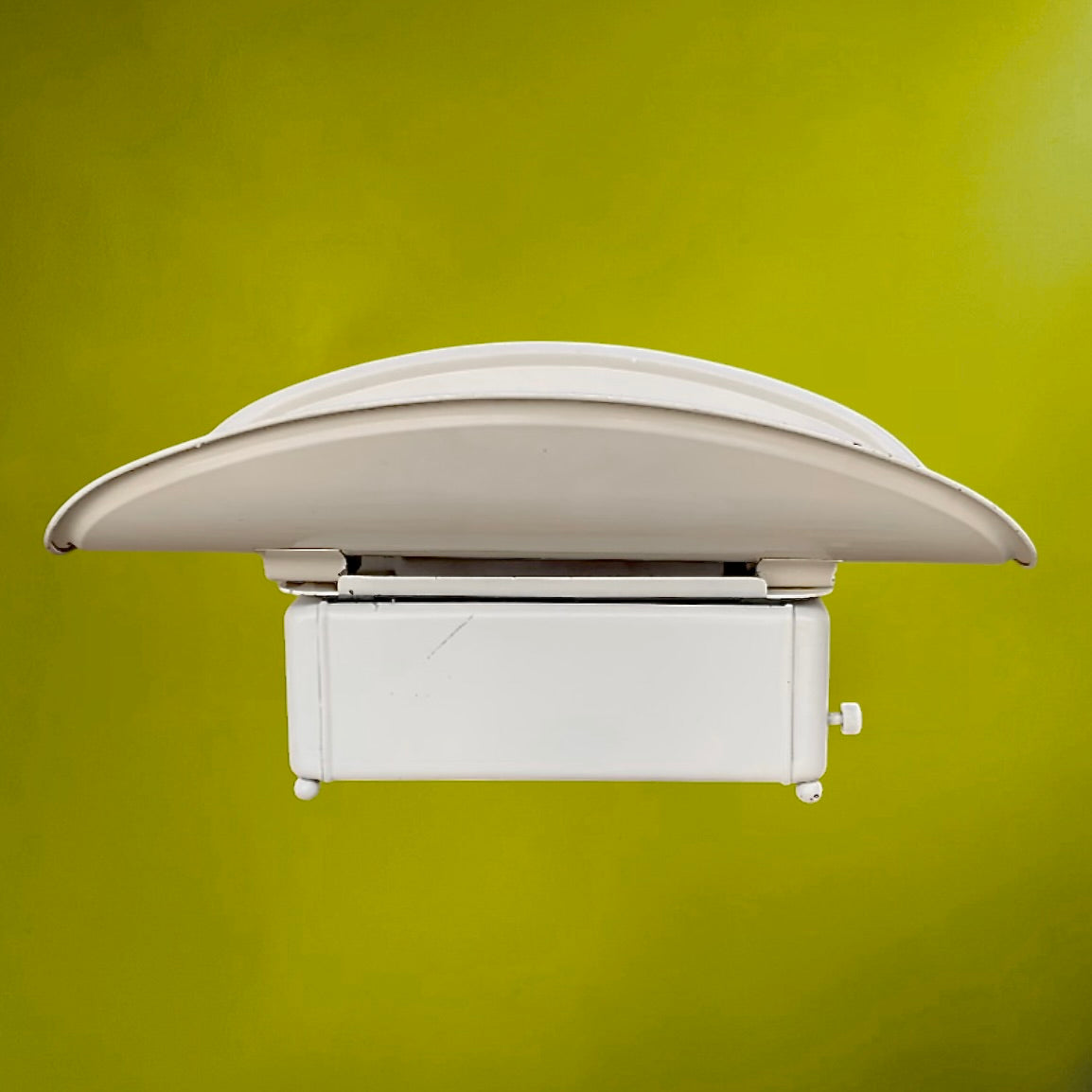 Balance vintage Lyssex métal crème années 50 60 – balance ancienne industrielle – décoration cuisine rétro