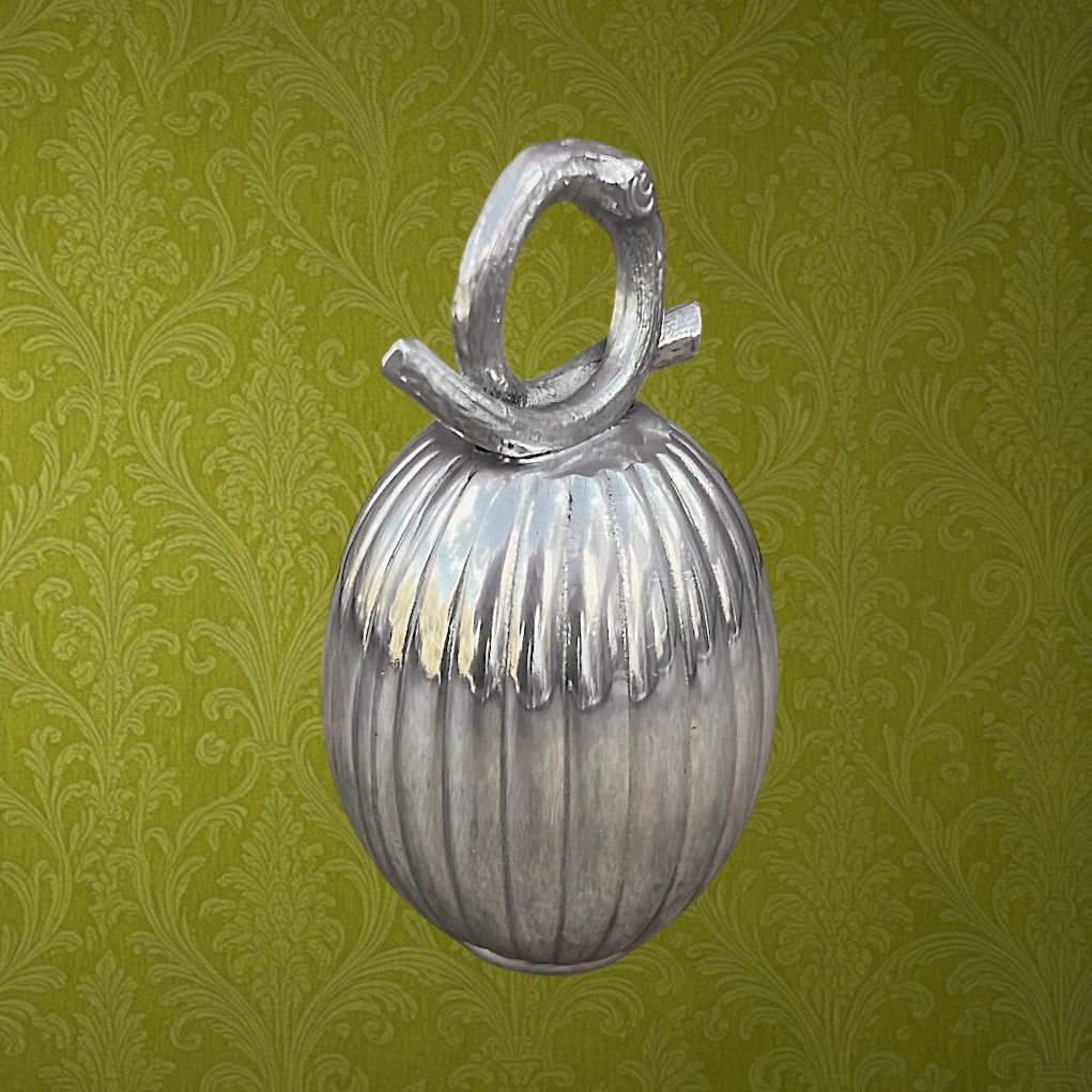 Objet suspendu en étain BV France forme ovoïde design vintage années 60 70 décoratif