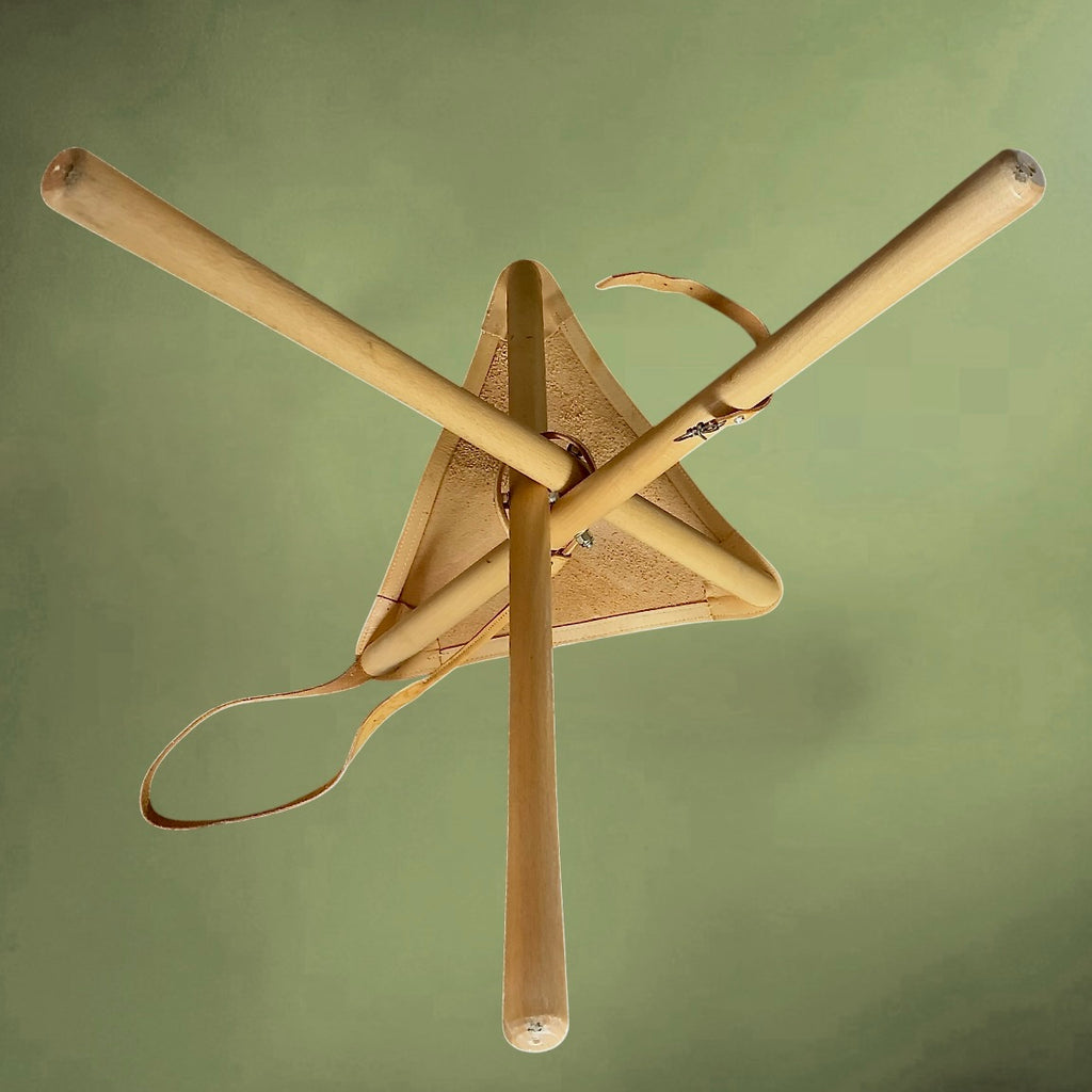 Tabouret pliant vintage bois et cuir • siège tripode • années 60 70
