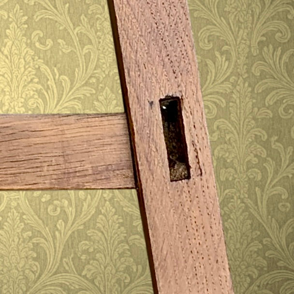 Tabouret d’organiste ancien en chêne massif • siège rustique • bois ancien