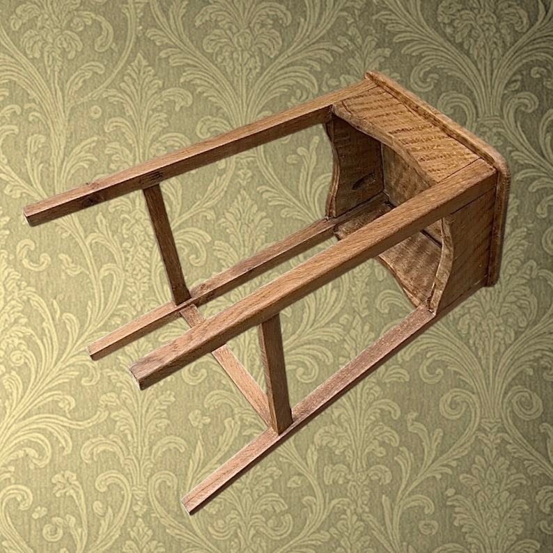 Tabouret d’organiste ancien en chêne massif • siège rustique • bois ancien