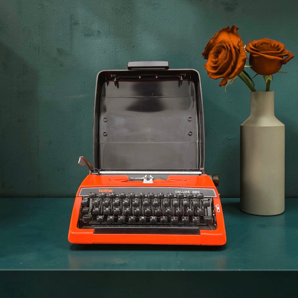Machine à écrire Brother Deluxe 220 orange