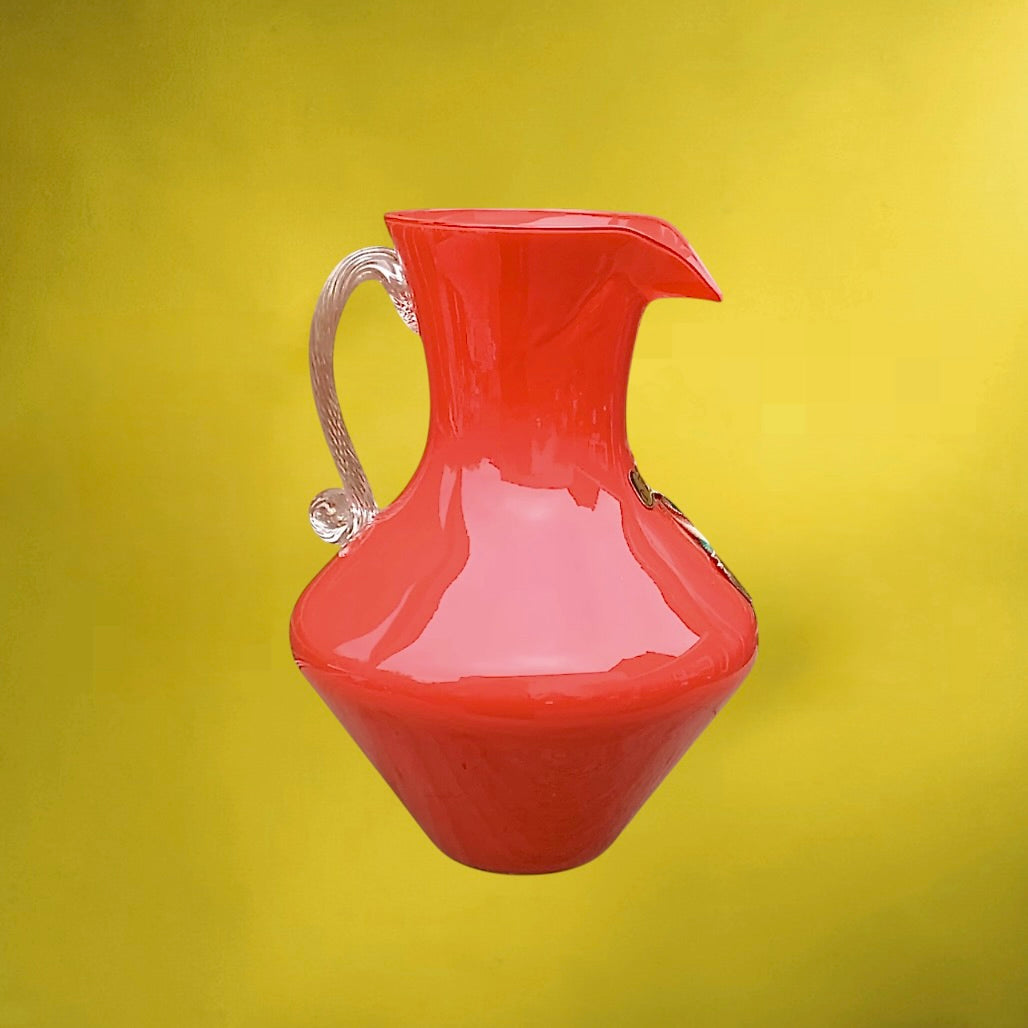 Vase pichet opaline rouge corail Florence vintage verre soufflé anse torsadée années 60