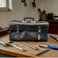 sacoche-outils-vintage-cuir-noir-artisan
