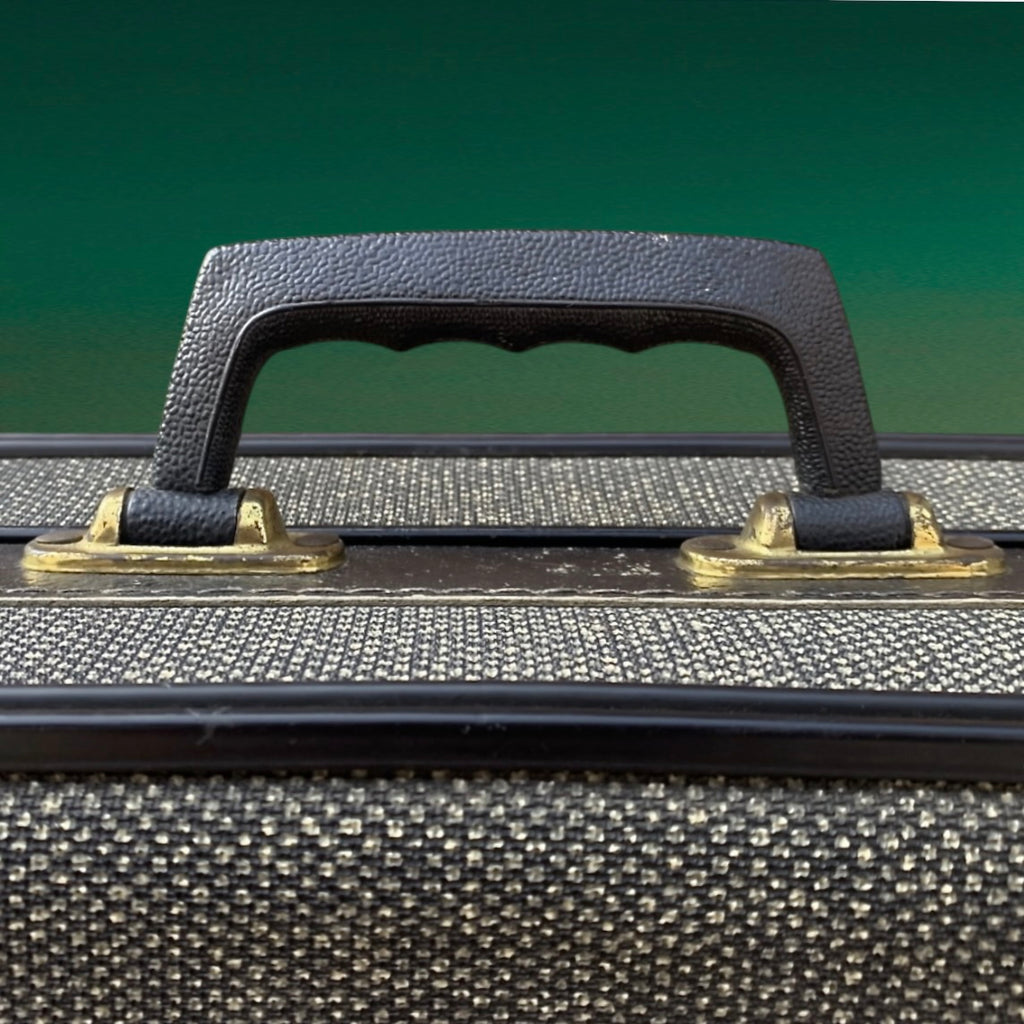 Valise vintage bleu marine moucheté blanc skaï années 60