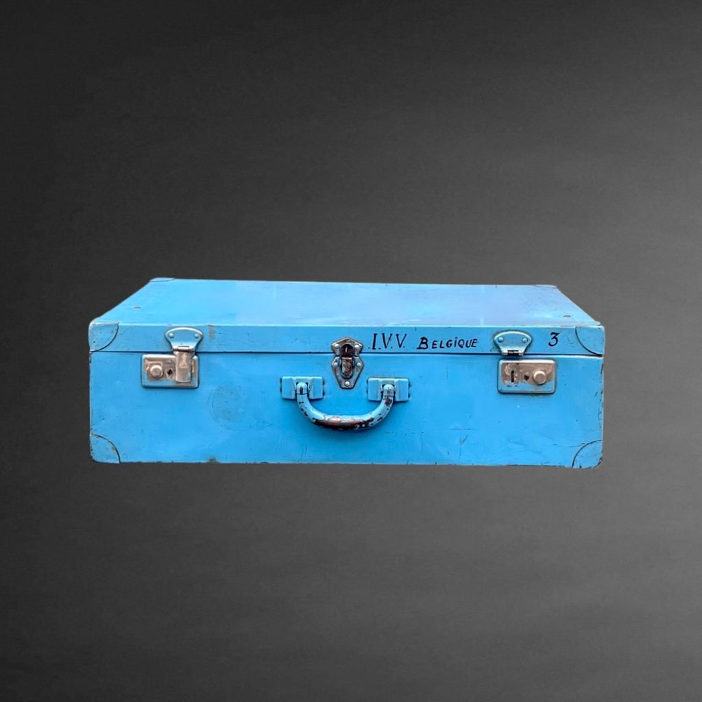 grande valise métallique vintage bleue