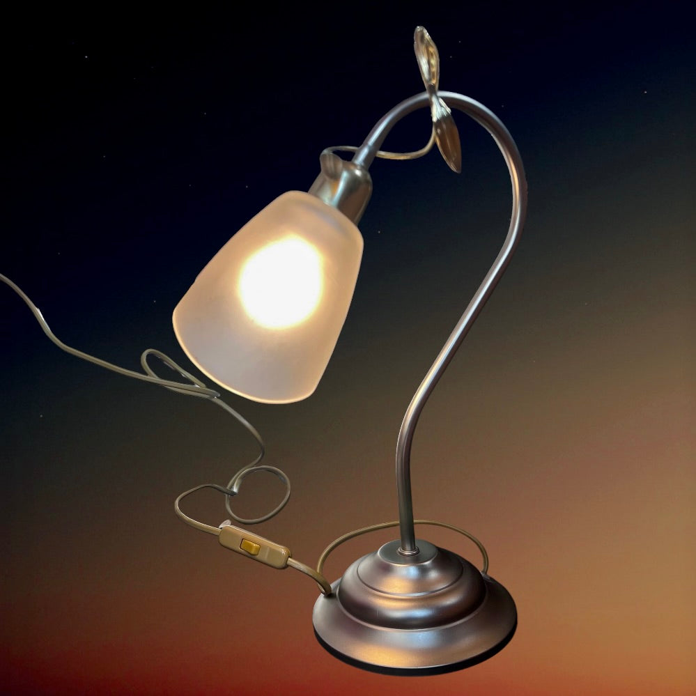 Lampe col de cygne vintage Massive métal argenté et doré verre dépoli années 70