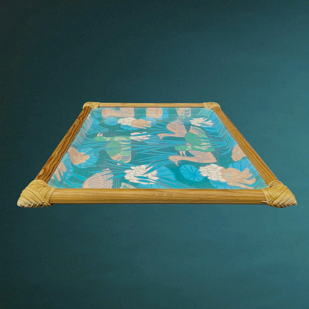 Plateau ancien en fibre de verre – Cadre en bambou et rotin – Décor oiseaux