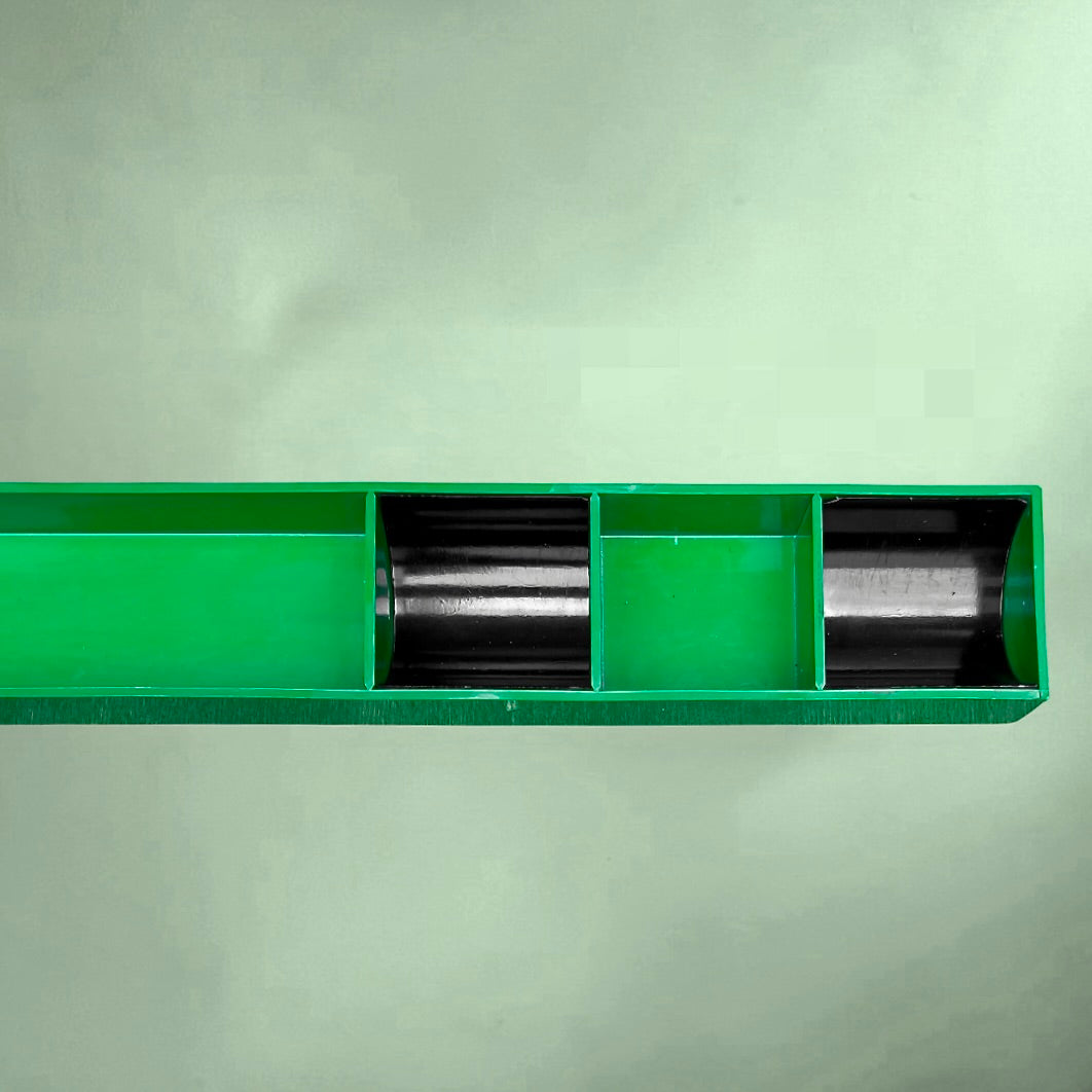 Organisateur de bureau Kartell par Pio Manzù – plastique vert et noir – design italien années 70