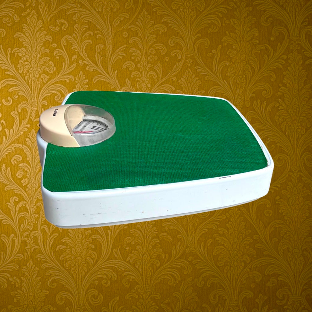 Pèse-personne Krups mécanique – métal blanc et surface verte – fabrication Irlande – années 70