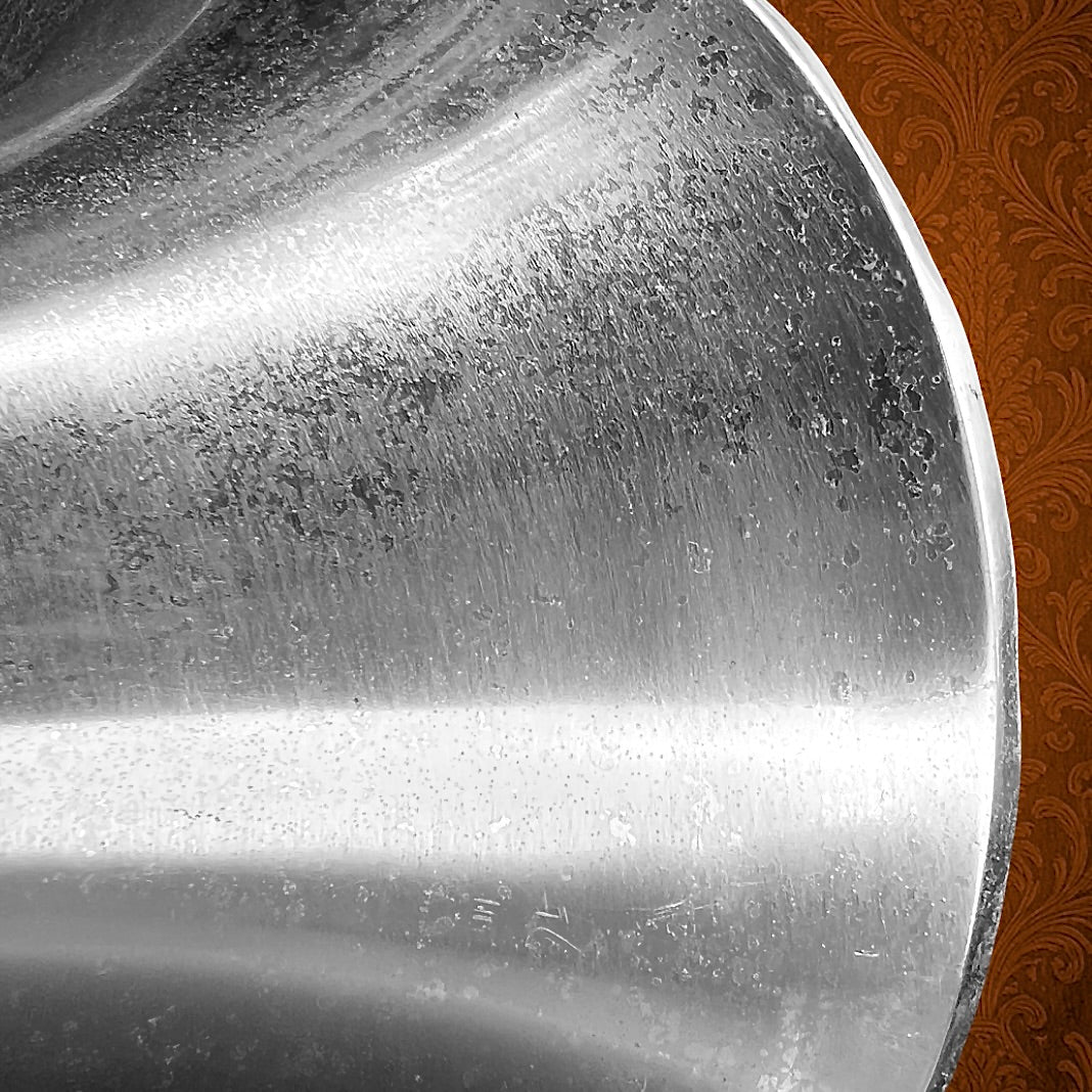 Cendrier sur pied Mettawa aluminium poli et métal chromé années 1970 design hollandais