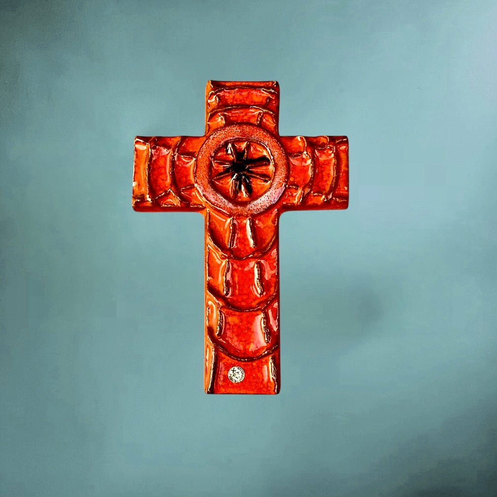 Croix murale céramique rouge étoile années 70
