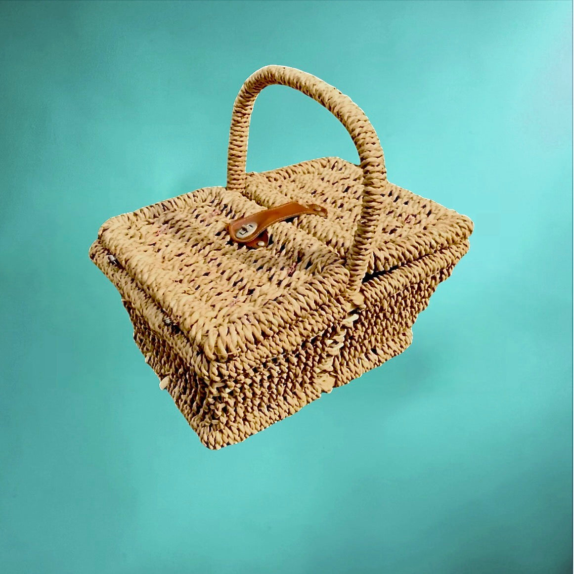 Panier de Pique-Nique Osier et Bois Fermoir Cuir Intérieur Écossais Années 70