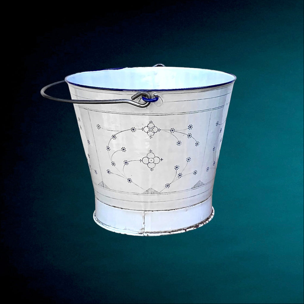Seau Ancien En Tôle Émaillée Blanche Décor Floral Style Copenhague Années 40