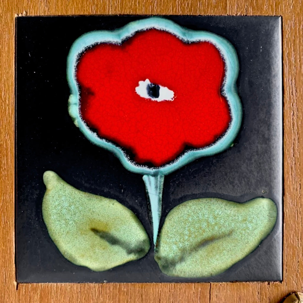 Portemanteau Mural en Bois Plaqué - Miroir - Carreau Céramique Fleur Rouge - Années 60