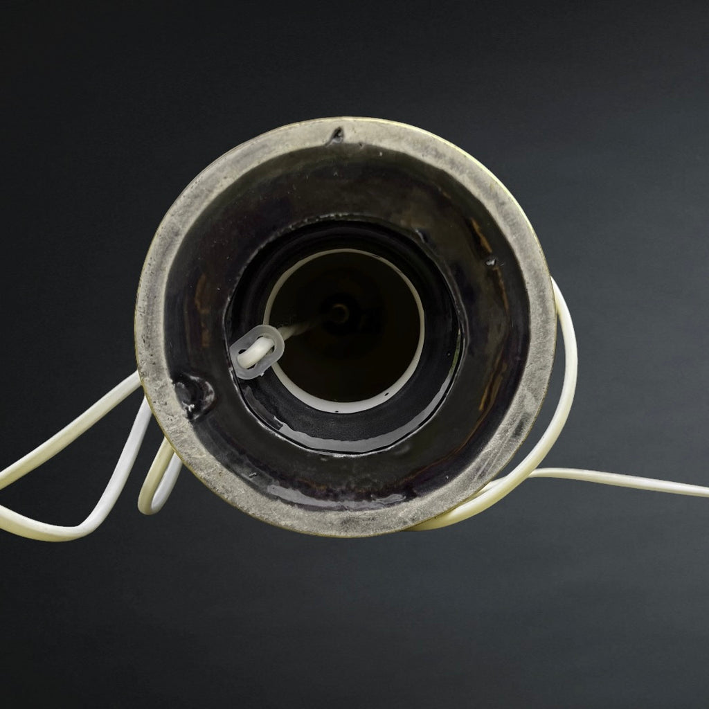 Pied de Lampe  en Céramique Verte Mouchetée Noire et Dorée Années 70 Style Hollywood Regency