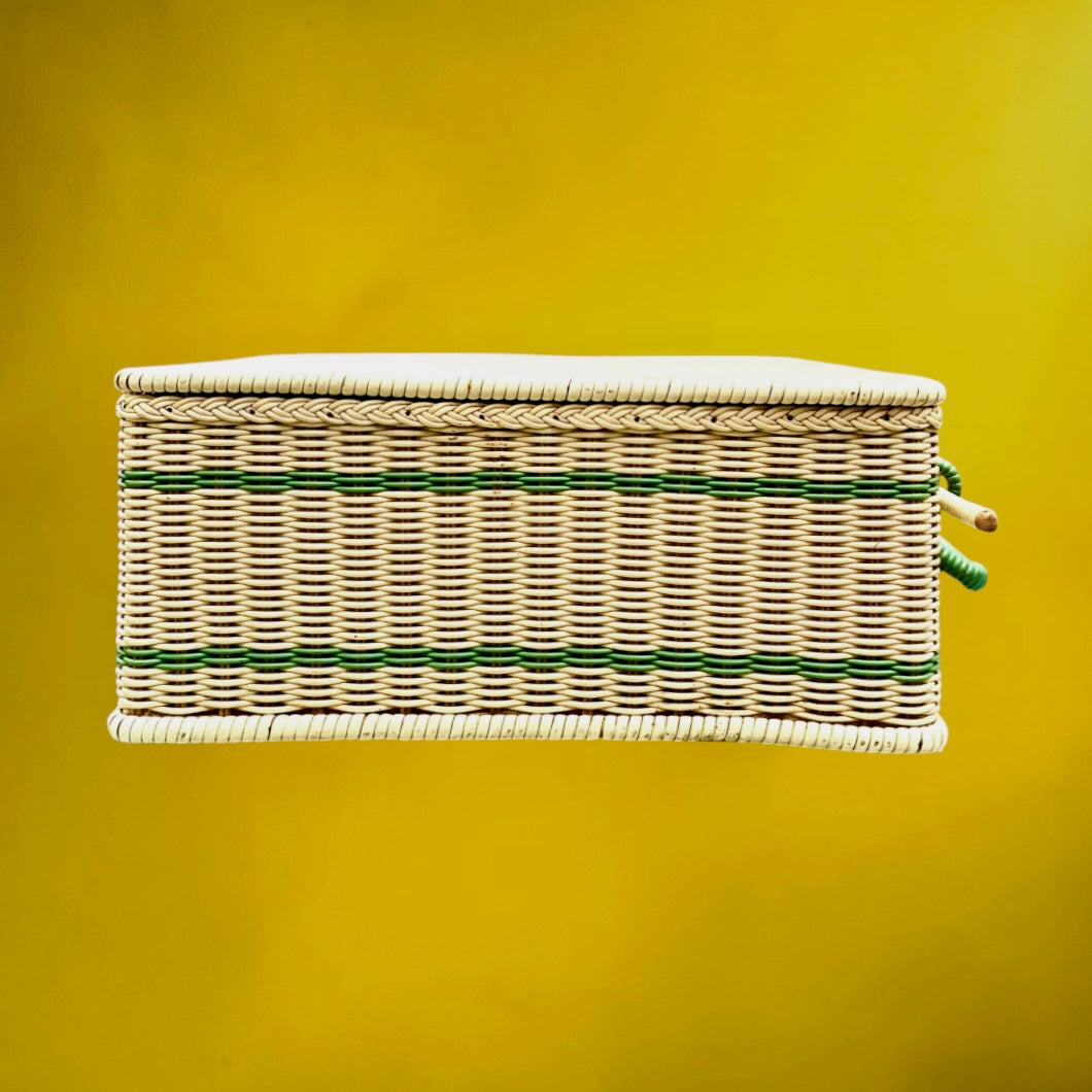 Panier De Pique-Nique Vintage Scoubidou Vert et Blanc - Années 60