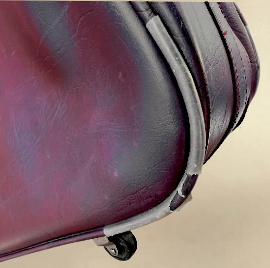 Ancienne Valise Samsonite sur Roulettes en Skaï Bordeaux Made in Belgium - Années 70