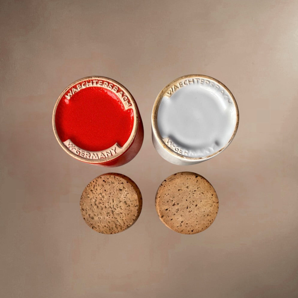Duo de Pots en Céramique Waechtersbach West Germany Rouge et Blanc Bouchons Liège Années 70