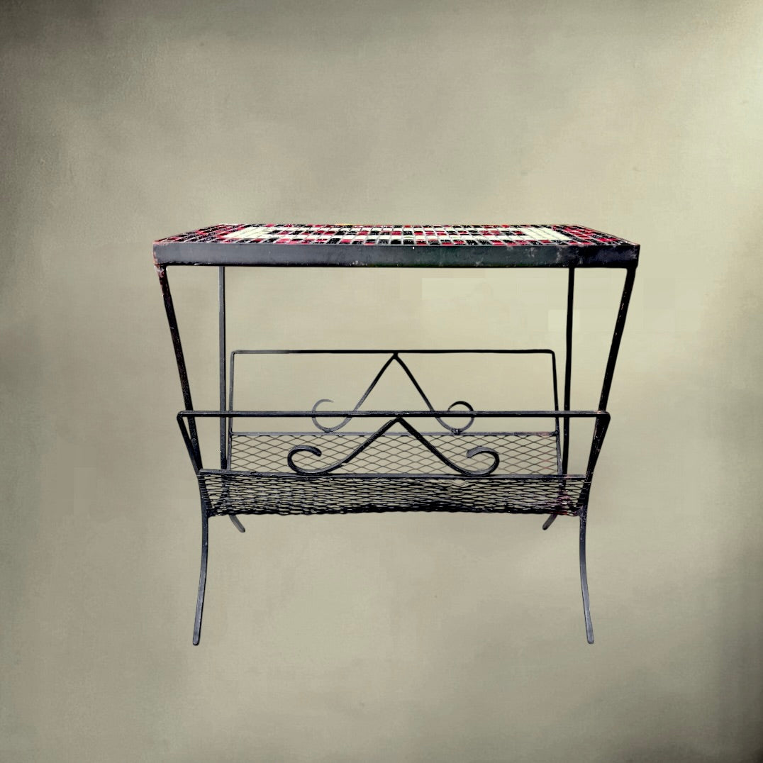 Table d’Appoint en Fer Forgé avec Porte-Revues et Plateau Mosaïque en Céramique - Années 60