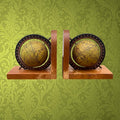 Serre livres bois globes terrestres anciens