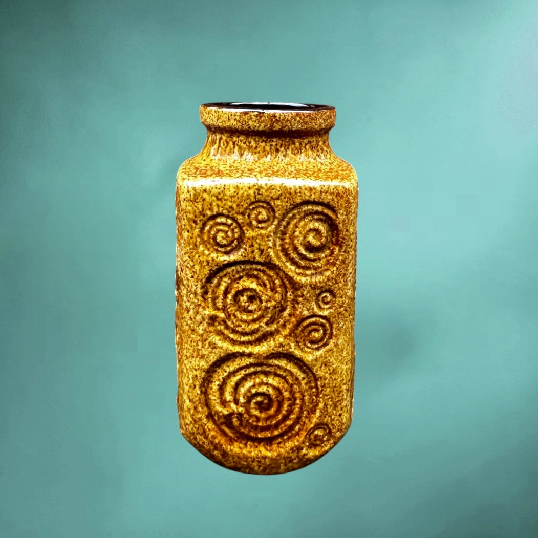 vase-scheurich-282-20-ceramique-decor-spirales-annees70