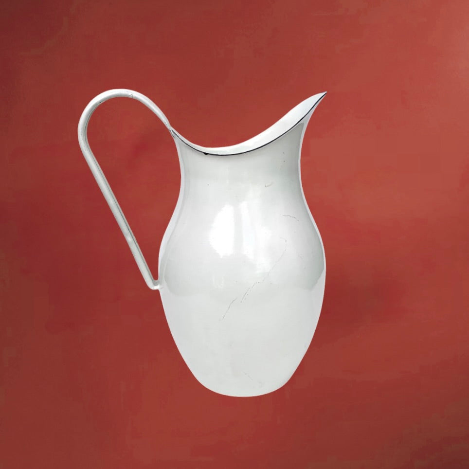 Pichet à Eau en Tôle Émaillée Blanche Inscription Water – Années 60
