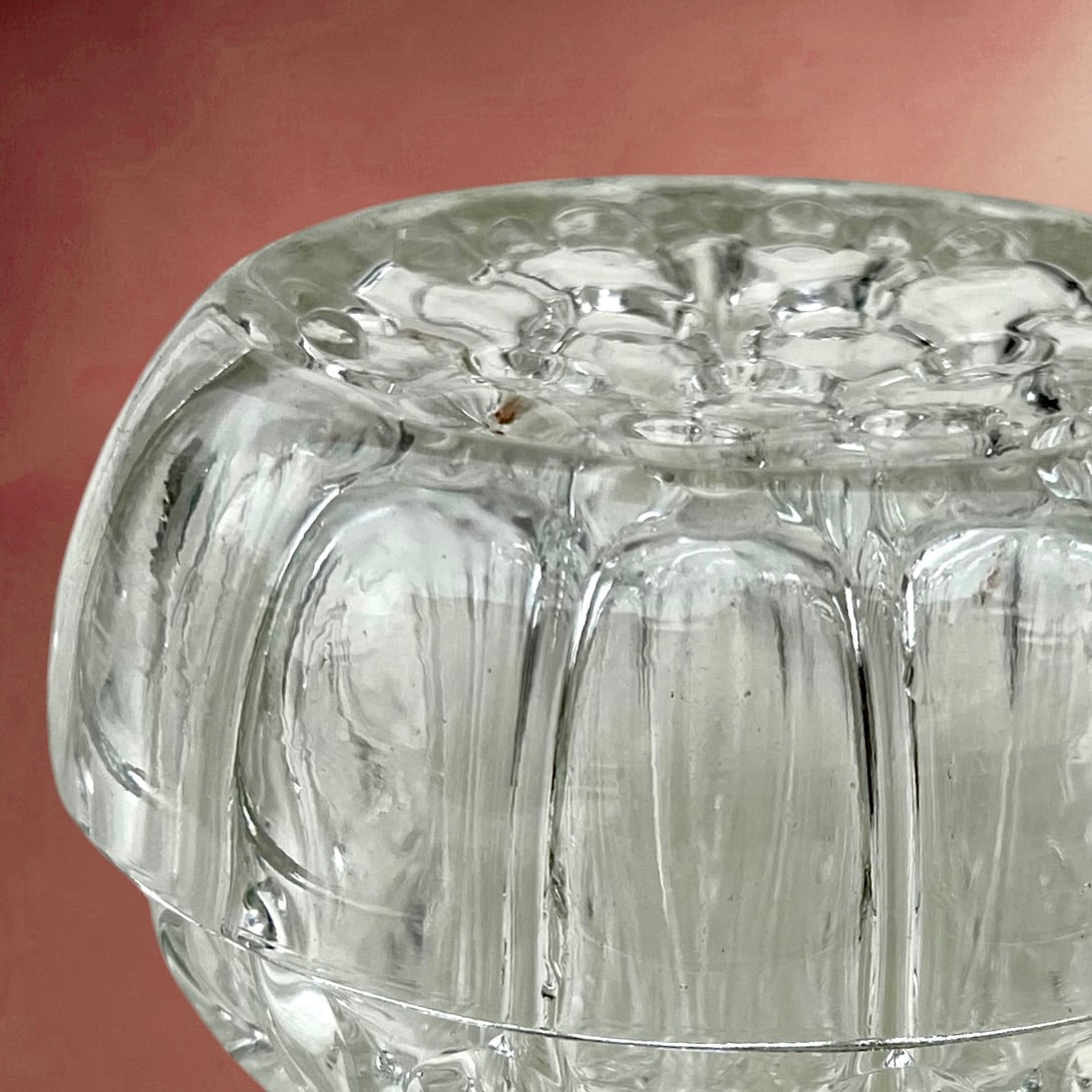 Pique-Fleurs Vintage en Verre Sculpté - 19 trous - Parfait État - Années 70