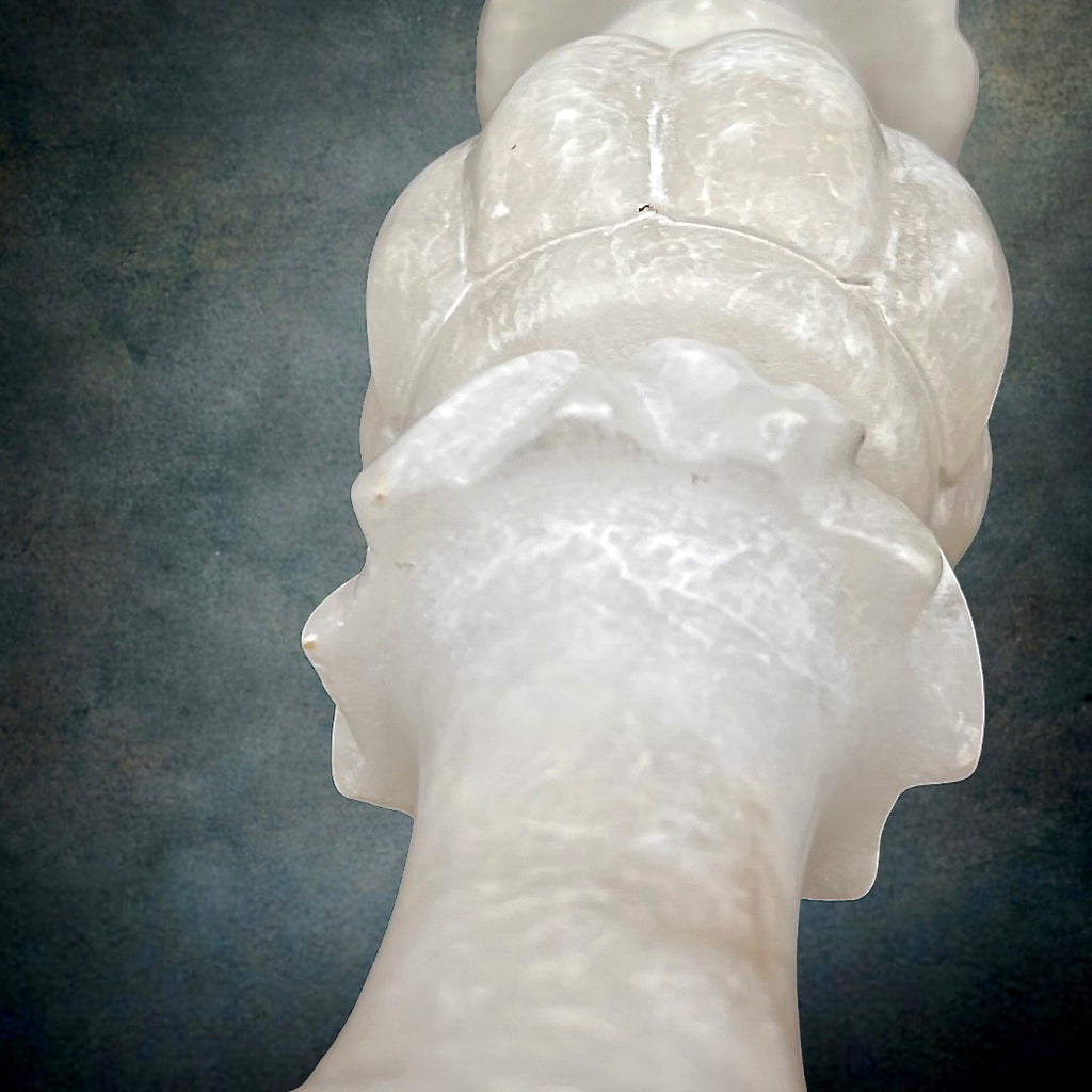 Pied de Lampe en Albâtre Massif Sculpté Blanc Style Hollywood Regency - Années 70