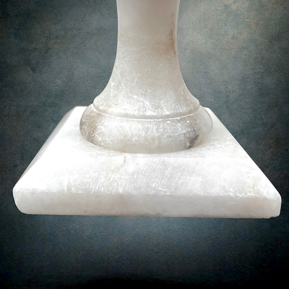 Pied de Lampe en Albâtre Massif Sculpté Blanc Style Hollywood Regency - Années 70