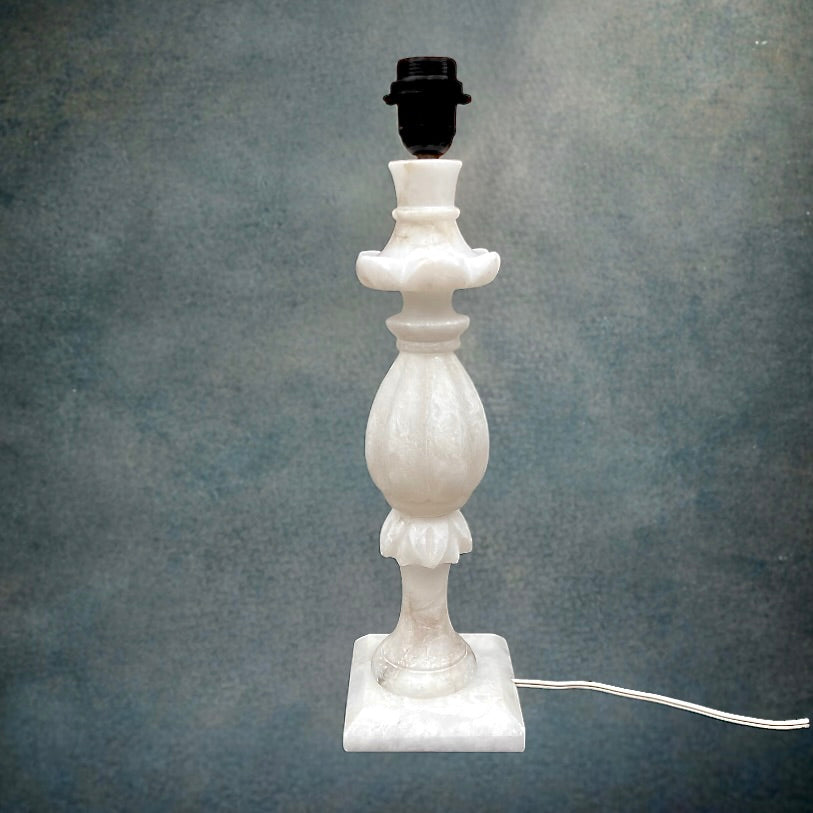 Pied de Lampe en Albâtre Massif Sculpté Blanc Style Hollywood Regency - Années 70