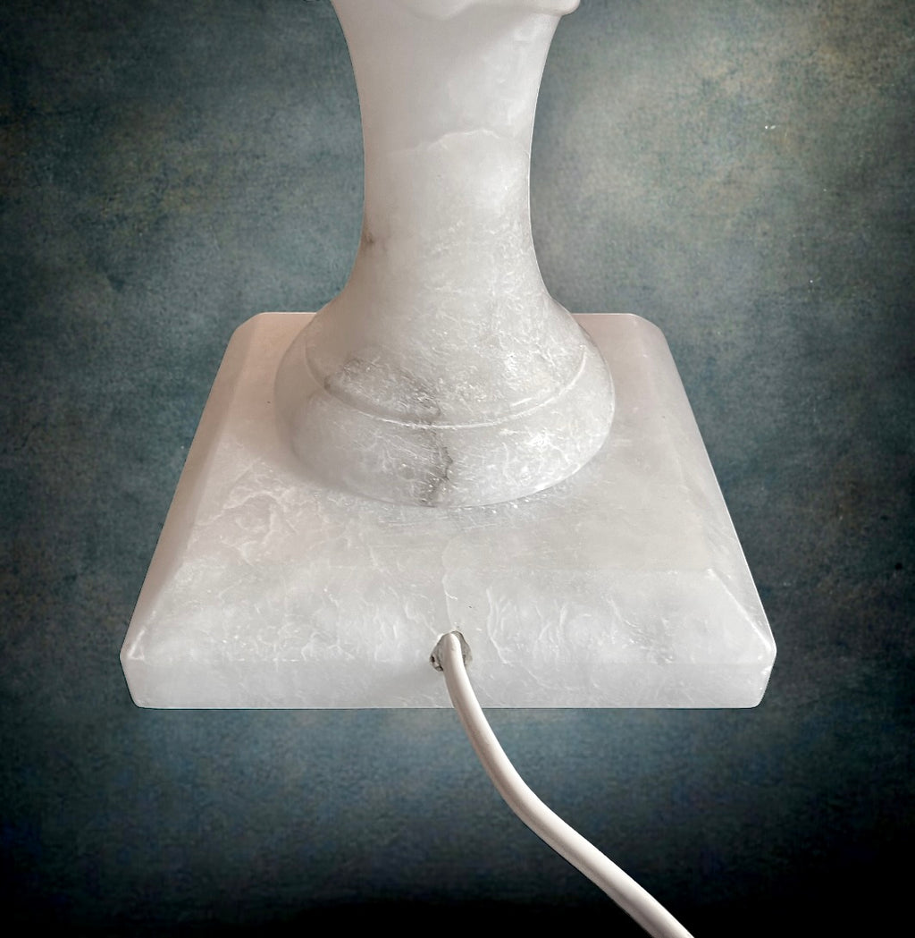 Pied de Lampe en Albâtre Massif Sculpté Blanc Style Hollywood Regency - Années 70