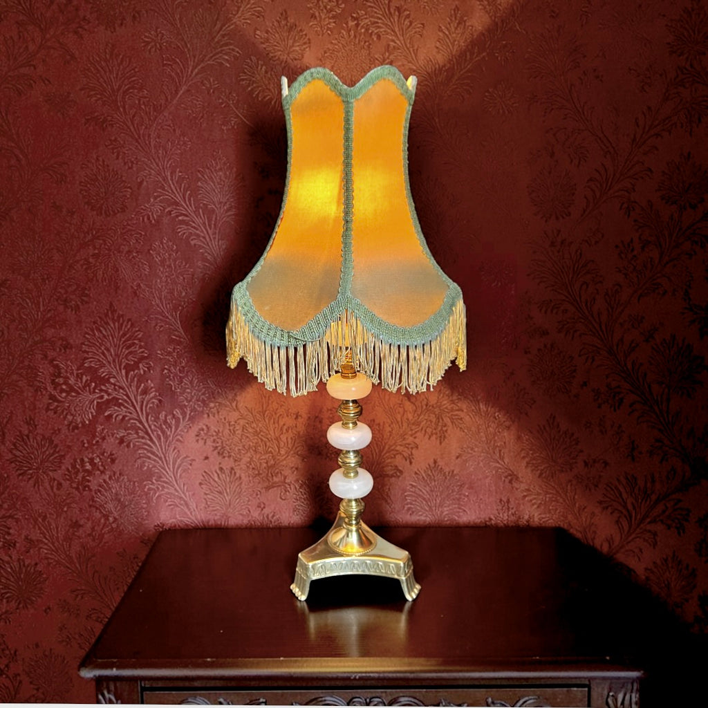 Lampe en Métal Doré et Albâtre avec Abat-jour Frangé Style Hollywood Regency - Années 70