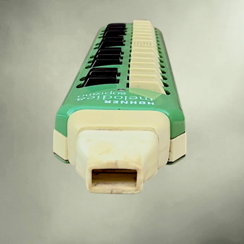 Mélodica Höhner soprano vert avec étui vintage années 60 Made in Germany instrument rétro