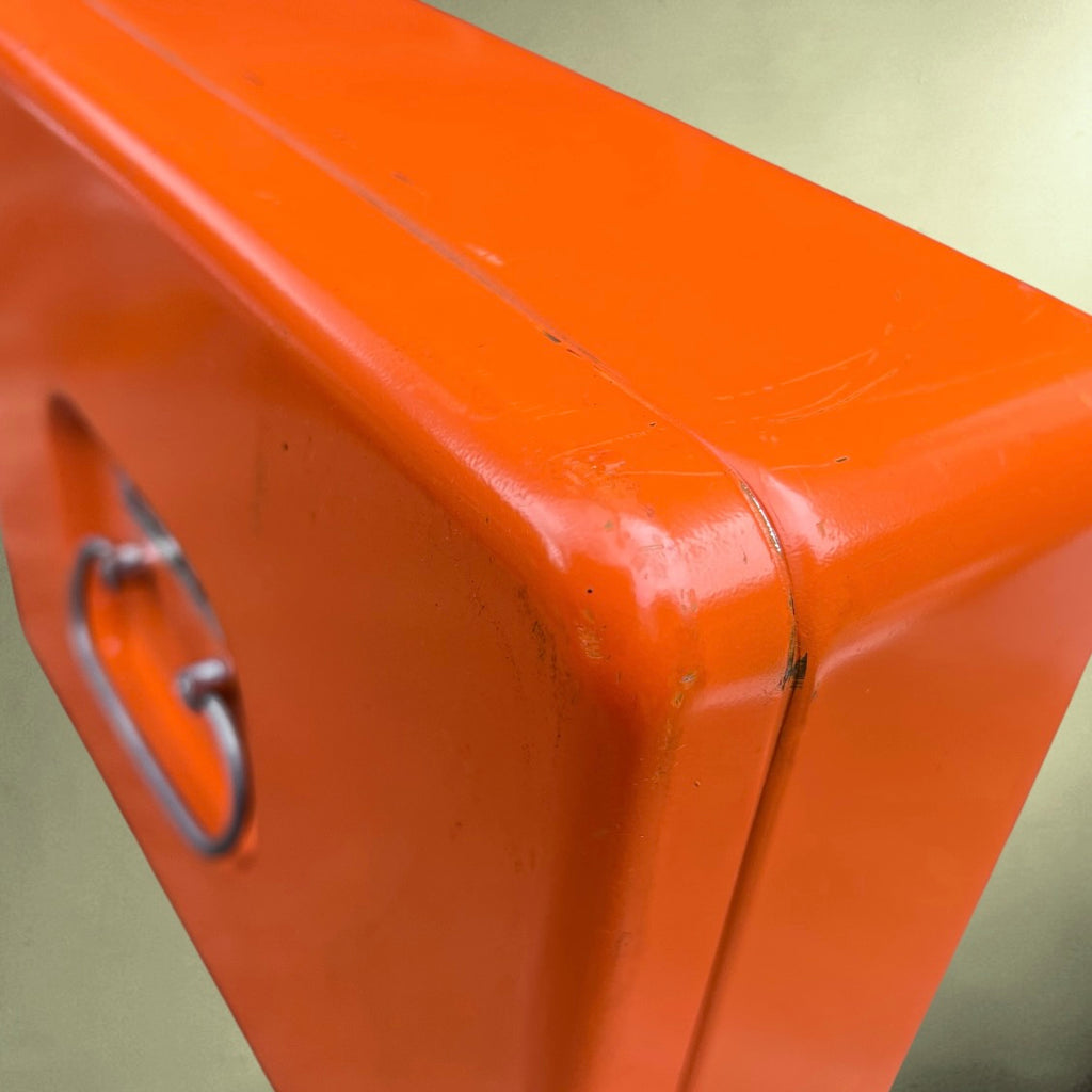 Coffre à Monnaie Stube Métal Laqué Orange avec Clef - Années 70