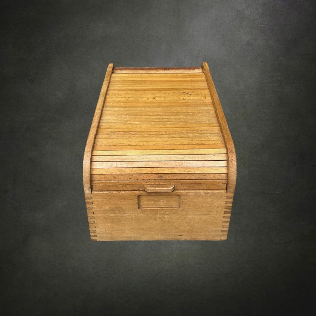 Ancienne Boîte de Classement en Bois à Volet Roulant – Boîte d'Archives - Années 50