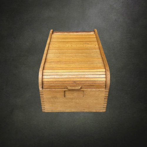 Ancienne Boîte de Classement en Bois à Volet Roulant – Boîte d'Archives - Années 50