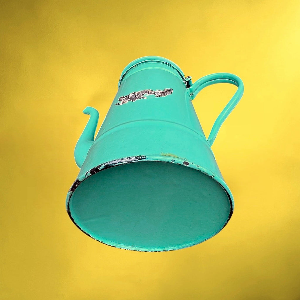 Grande Cafetière en Tôle Émaillée Vert Turquoise – Années 50