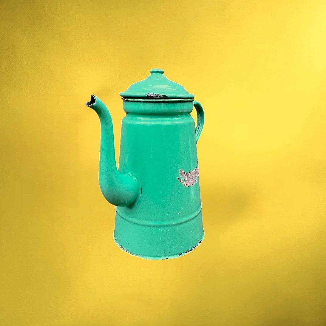 Grande Cafetière en Tôle Émaillée Vert Turquoise – Années 50