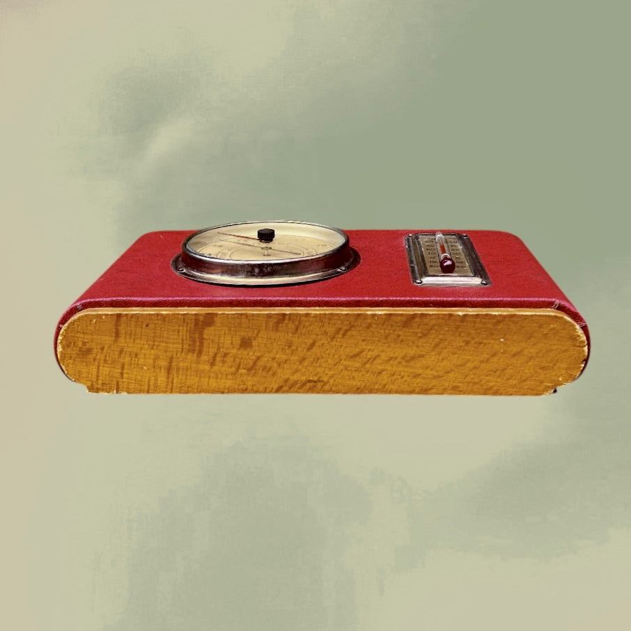 Baromètre-Thermomètre Mural en Bois et Skaï Rouge - Années 50 60