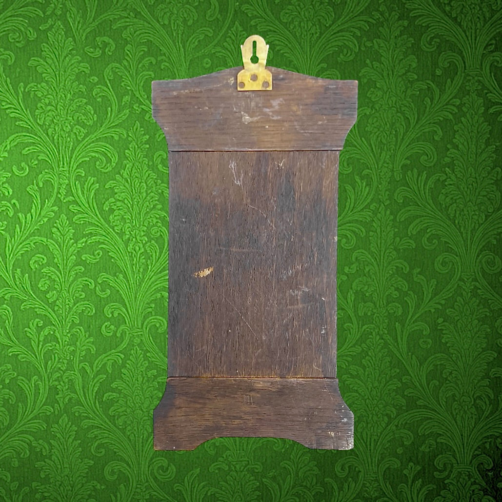 Porte-Cartes Mural en Laiton Gravé et Bois Décor Jeu De Cartes Ancien - Années 50