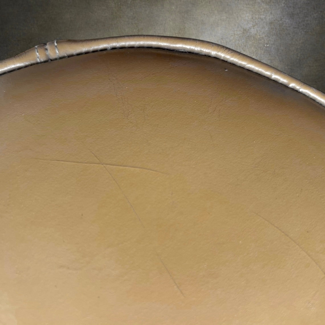 Haut Tabouret Industriel Réglable en Métal Chromé et Cuir Beige – Années 50 60